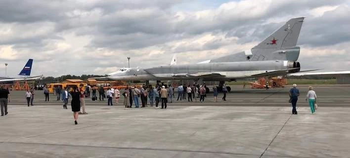 Η Ρωσία παρουσίασε το πρώτο εκσυγχρονισμένο υπερηχητικό βομβαρδιστικό Tu-22M3M  – Βίντεο